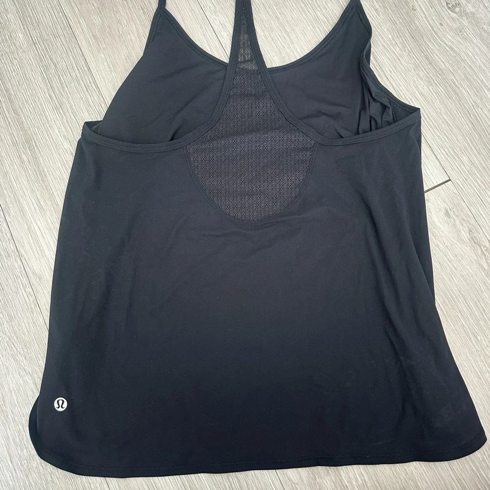 Lululemon Black Women's Tank Top - Picture 2 of 4